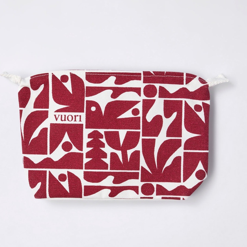 New With Tags Vuori Limited Edition Holiday 2025 Tote in Strawberry 🍓 NWT - Picture 3 of 8